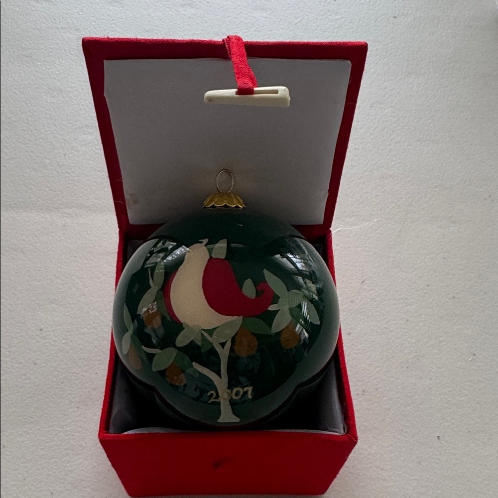 Dillards 2007 “A Partridge in a Pear Tree” ornament